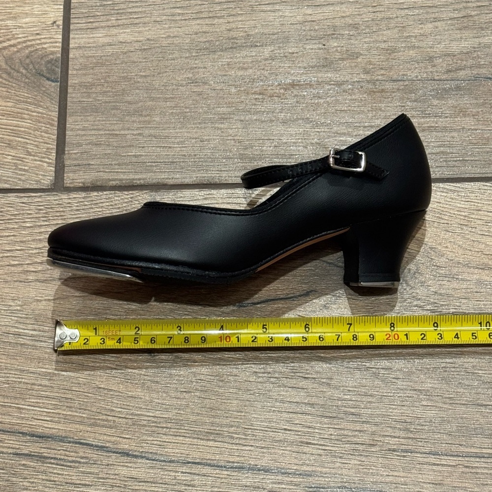 Capezio Black Tap - Girls Shoes 6 M! - Picture 11 of 12